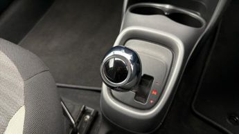 Toyota AYGO VVT-I X-TREND X-SHIFT