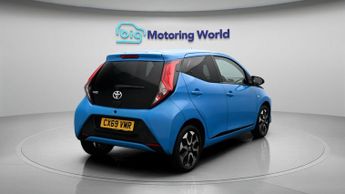 Toyota AYGO VVT-I X-TREND X-SHIFT