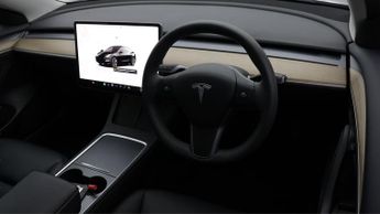 Tesla Model 3 MODEL 3