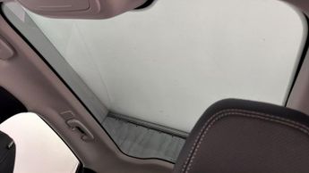 Ford Mustang Mach-E BASE