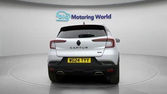 Renault Captur E-TECH ENGINEERED