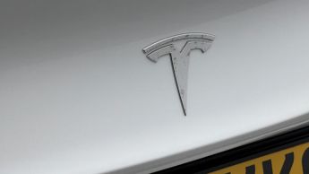Tesla Model 3 MODEL 3
