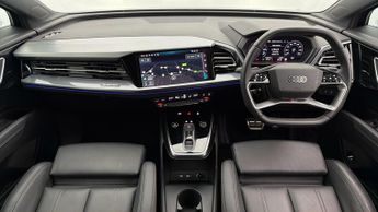 Audi Q4 e-tron SPORTBACK BLACK EDITION