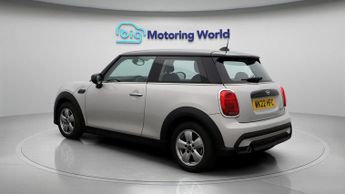MINI Hatch COOPER CLASSIC