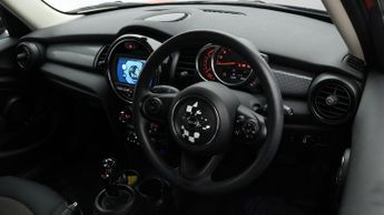 MINI Hatch COOPER CLASSIC