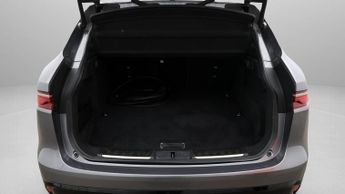 Jaguar F-PACE R-DYNAMIC HSE