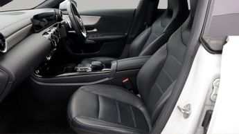 Mercedes-Benz CLA CLA 180 AMG LINE