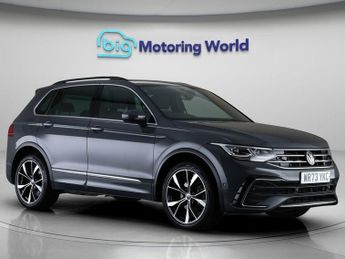 Volkswagen Tiguan R-LINE TSI DSG