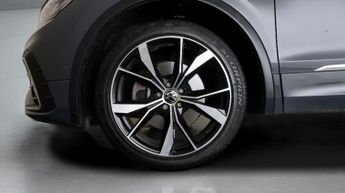 Volkswagen Tiguan R-LINE TSI DSG