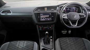 Volkswagen Tiguan R-LINE TSI DSG