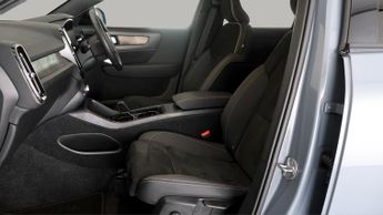 Volvo C40 RECHARGE CORE