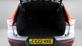 Volvo XC40 RECHARGE T4 R-DESIGN