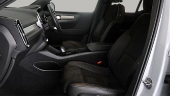 Volvo XC40 RECHARGE T4 R-DESIGN