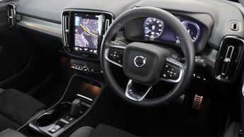 Volvo XC40 RECHARGE T4 R-DESIGN