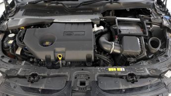 Land Rover Range Rover Evoque R-DYNAMIC SE