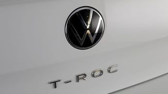 Volkswagen T-Roc LIFE TSI DSG