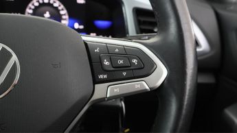 Volkswagen T-Roc LIFE TSI DSG