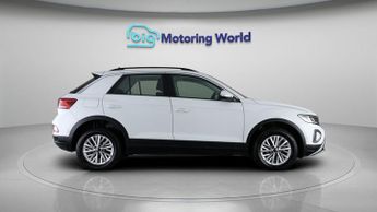 Volkswagen T-Roc LIFE TSI DSG