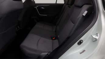 Toyota RAV4 VVT-I DESIGN