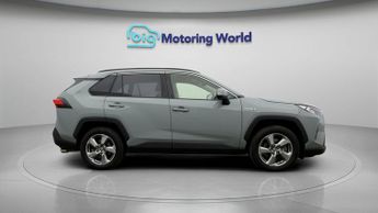 Toyota RAV4 VVT-I DESIGN