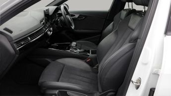 Audi A4 Avant AVANT TFSI S LINE BLACK EDITION