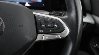 Volkswagen Golf LIFE TDI DSG