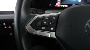 Volkswagen Golf LIFE TDI DSG