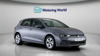 Volkswagen Golf LIFE TDI DSG