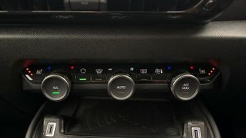 Citroen C4 PURETECH SHINE PLUS S/S EAT8