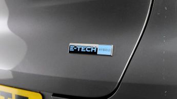 Renault Captur RS LINE E-TECH