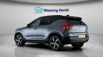 Volvo XC40 RECHARGE T4 R-DESIGN