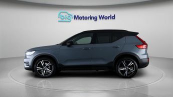 Volvo XC40 RECHARGE T4 R-DESIGN