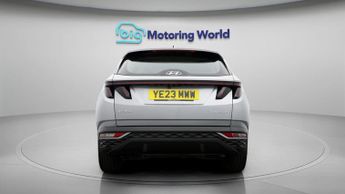 Hyundai TUCSON T-GDI SE CONNECT DCT