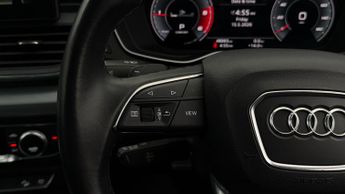 Audi Q5 TDI QUATTRO SPORT