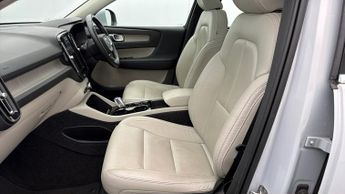 Volvo XC40 T5 TWIN ENGINE INSCRIPTION