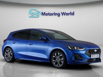 Ford Focus ST-LINE EDITION