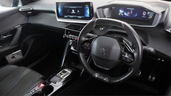 Peugeot E-2008 GT