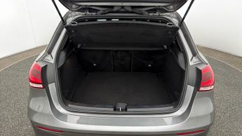 Mercedes-Benz A Class A 200 AMG LINE EDITION PREMIUM