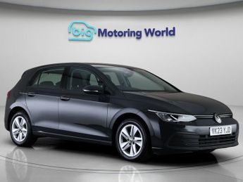 Volkswagen Golf LIFE ETSI DSG