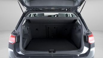 Volkswagen Golf LIFE ETSI DSG