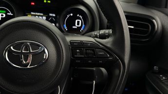 Toyota Yaris DESIGN