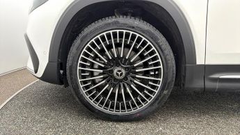 Mercedes-Benz EQB EQB 300 4MATIC AMG LINE PREMIUM PLUS