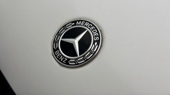 Mercedes-Benz GLC GLC 220 D 4MATIC URBAN EDITION