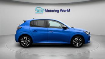 Peugeot 208 PURETECH ALLURE PREMIUM PLUS S/S