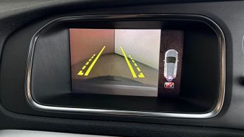 Volvo V40 T2 R-DESIGN NAV PLUS