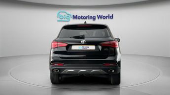 MG MG HS EXCLUSIVE DCT