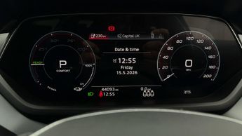 Audi e-tron GT QUATTRO BASE