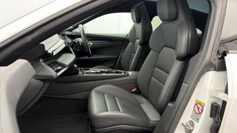 Audi e-tron GT QUATTRO BASE