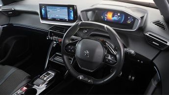 Peugeot E-2008 GT