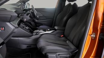 Peugeot E-2008 GT